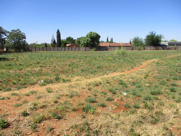 2 032 m² Land