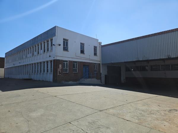 3 000 m² Industrial space