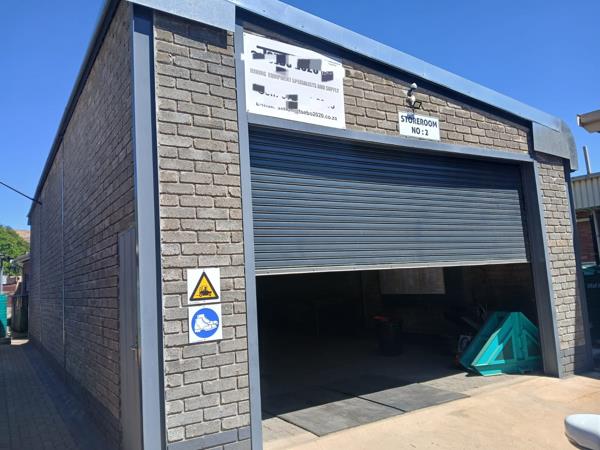 107  m² Commercial space