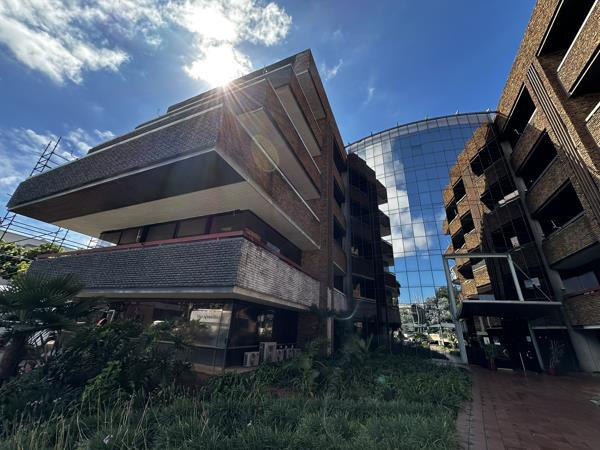 550  m² Commercial space