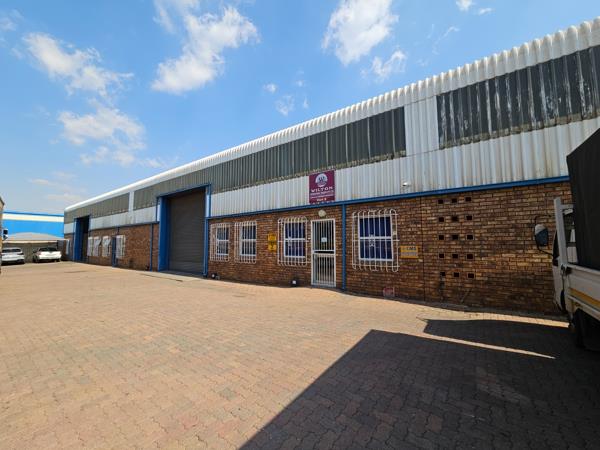 405  m² Industrial space