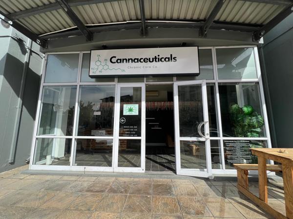 103  m² Commercial space