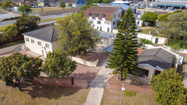 325  m² Commercial space