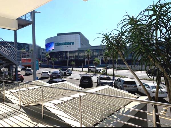 66  m² Retail Space