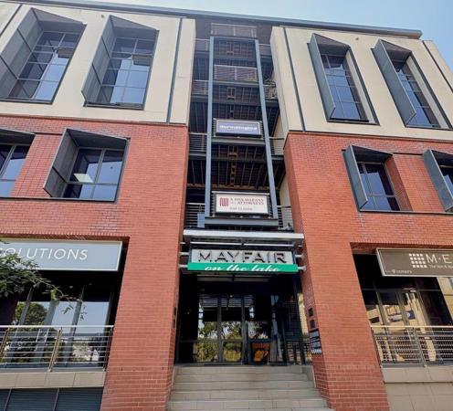 99.4  m² Commercial space