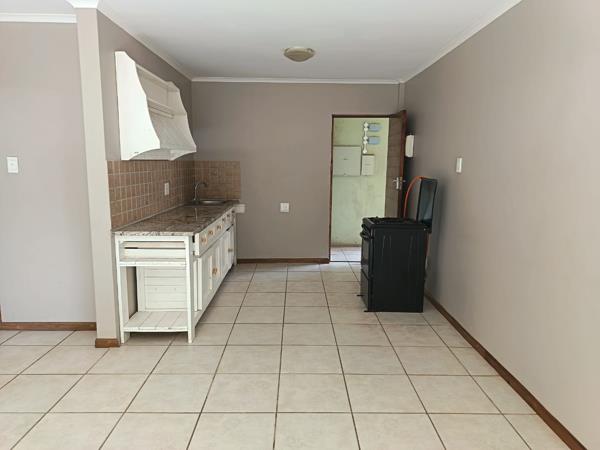 2 Bedroom Flat