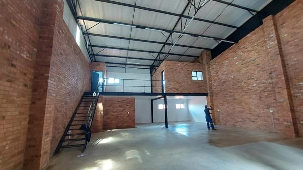 224  m² Industrial space