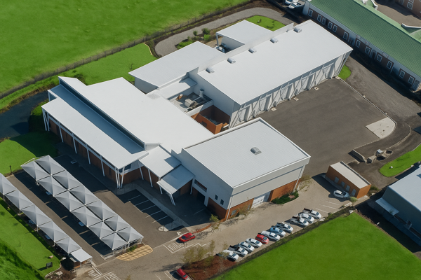 4 633  m² Industrial space