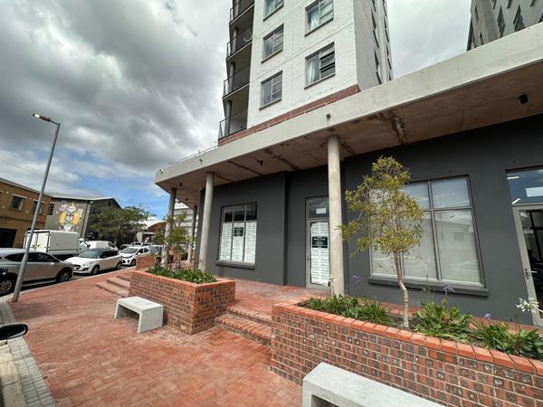 192  m² Retail Space