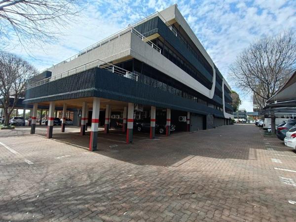 245  m² Commercial space