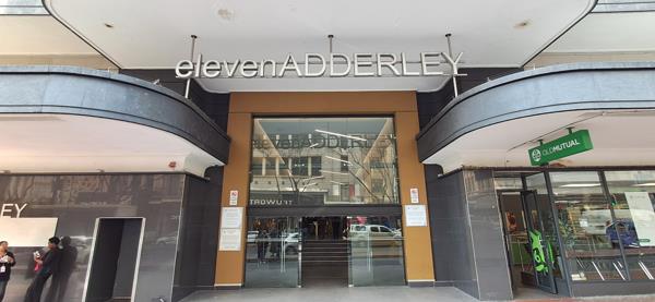 2 775  m² Office Space