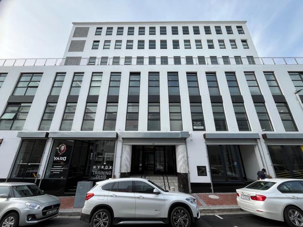 100  m² Commercial space