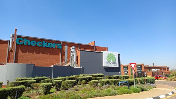 81  m² Retail Space