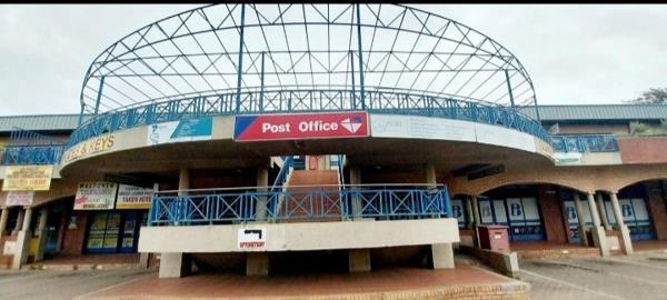 2 080  m² Commercial space