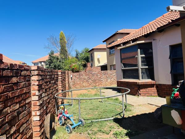 2 Bedroom Simplex