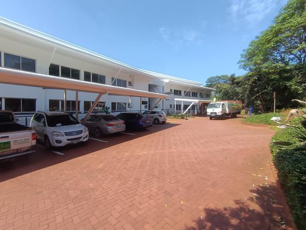 306  m² Commercial space