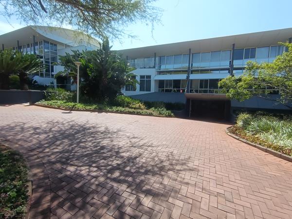 338  m² Commercial space