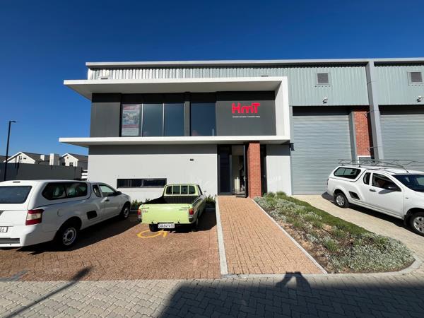 344  m² Industrial space