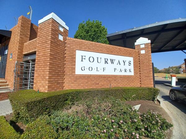 425  m² Commercial space