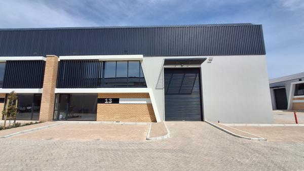 440  m² Industrial space