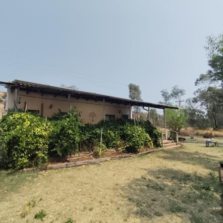 8.5 ha Smallholding