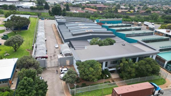 3 047  m² Industrial space