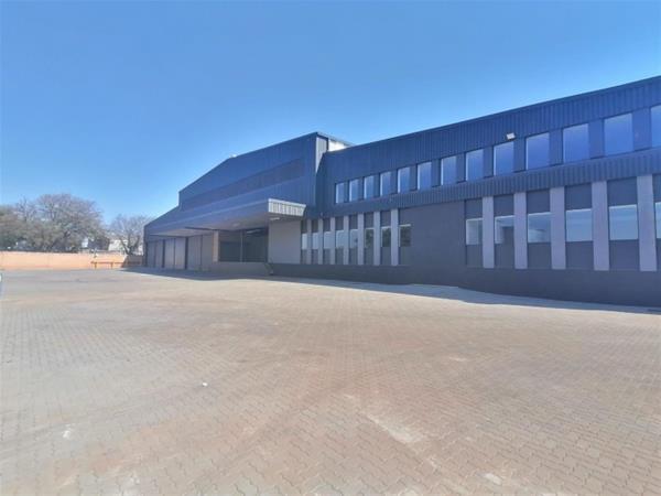 14 718  m² Industrial space