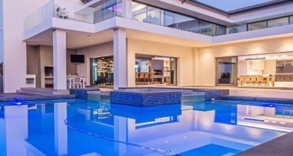 5 Bedroom House