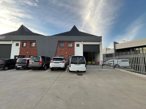 420  m² Industrial space