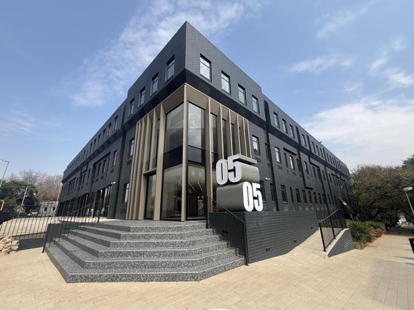 646 m² Commercial space