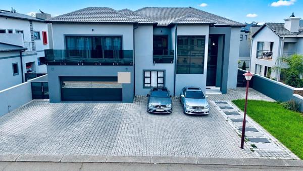 5 Bedroom House