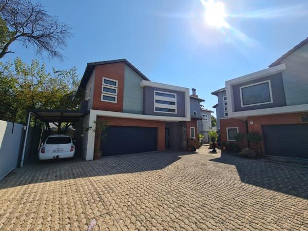 5 Bedroom Townhouse