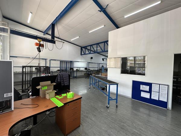 530  m² Industrial space