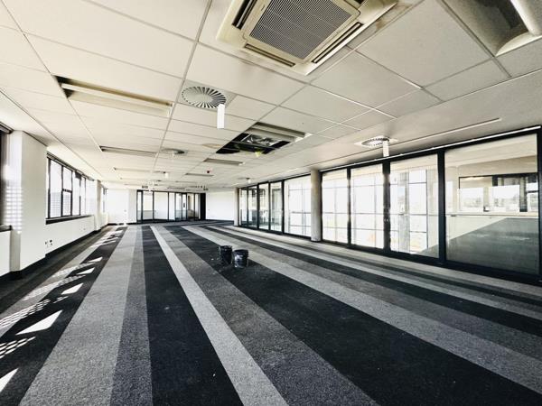 781  m² Office Space