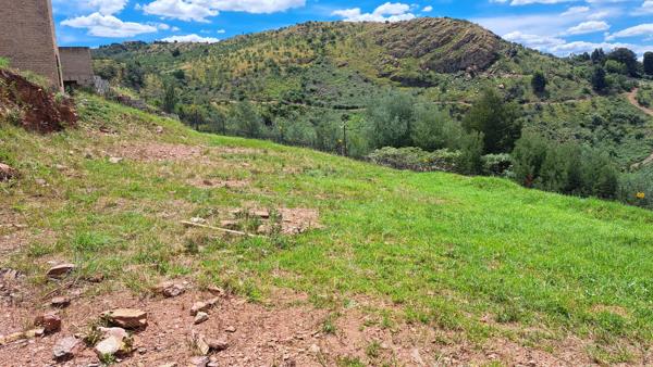 374 m² Land