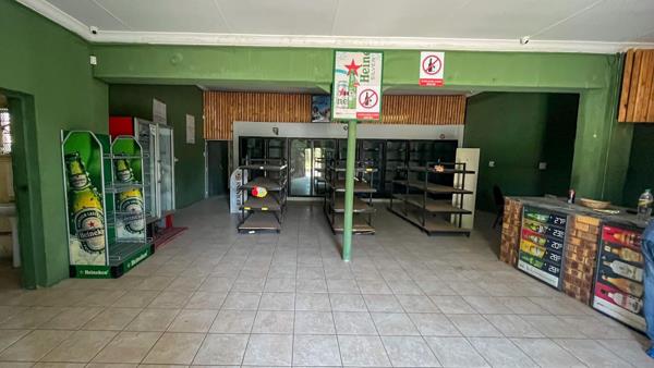 371  m² Industrial space