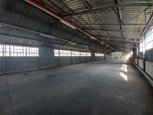 1 025  m² Industrial space