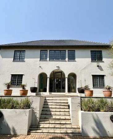 275 m² Commercial space