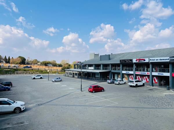 789  m² Retail Space