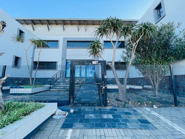 1 884 m² Commercial space