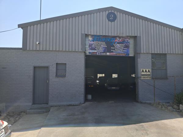 515  m² Industrial space