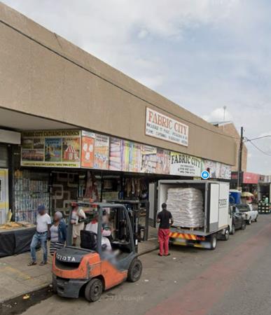 157  m² Commercial space