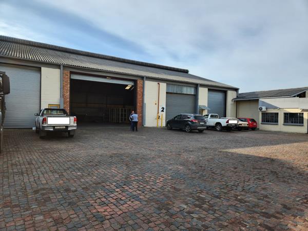 1 018  m² Industrial space