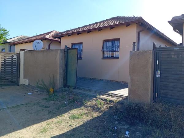 2 Bedroom House