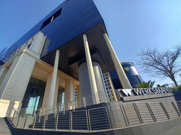 1 828  m² Office Space