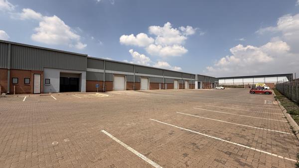 1 315  m² Industrial space