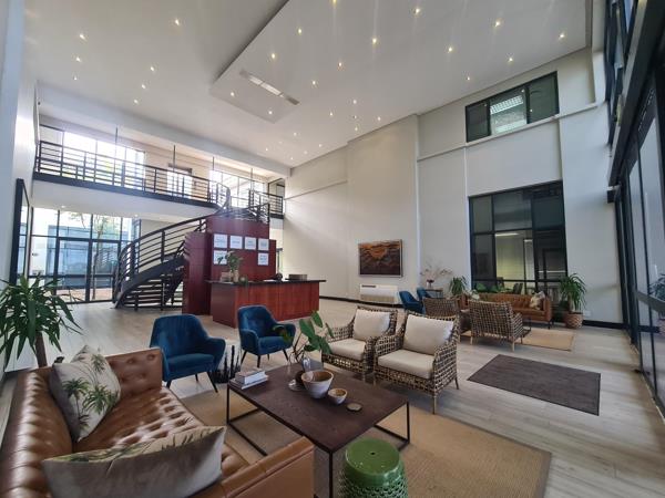 593.6  m² Commercial space