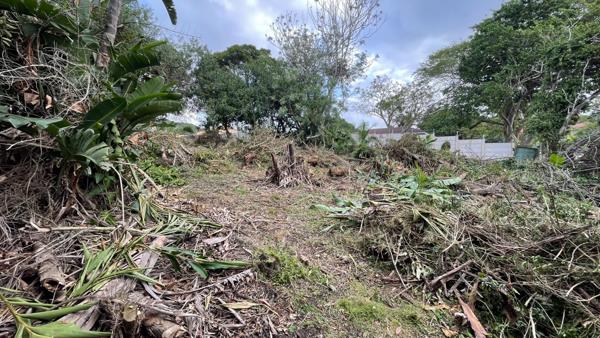 2 000 m² Land