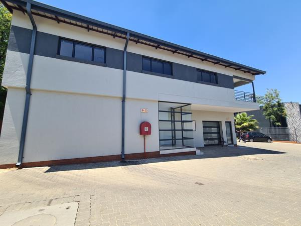 240  m² Commercial space
