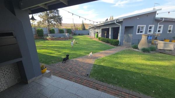 37 000  m² Industrial space